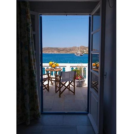 Katapola Vekris Apartments Экстерьер фото